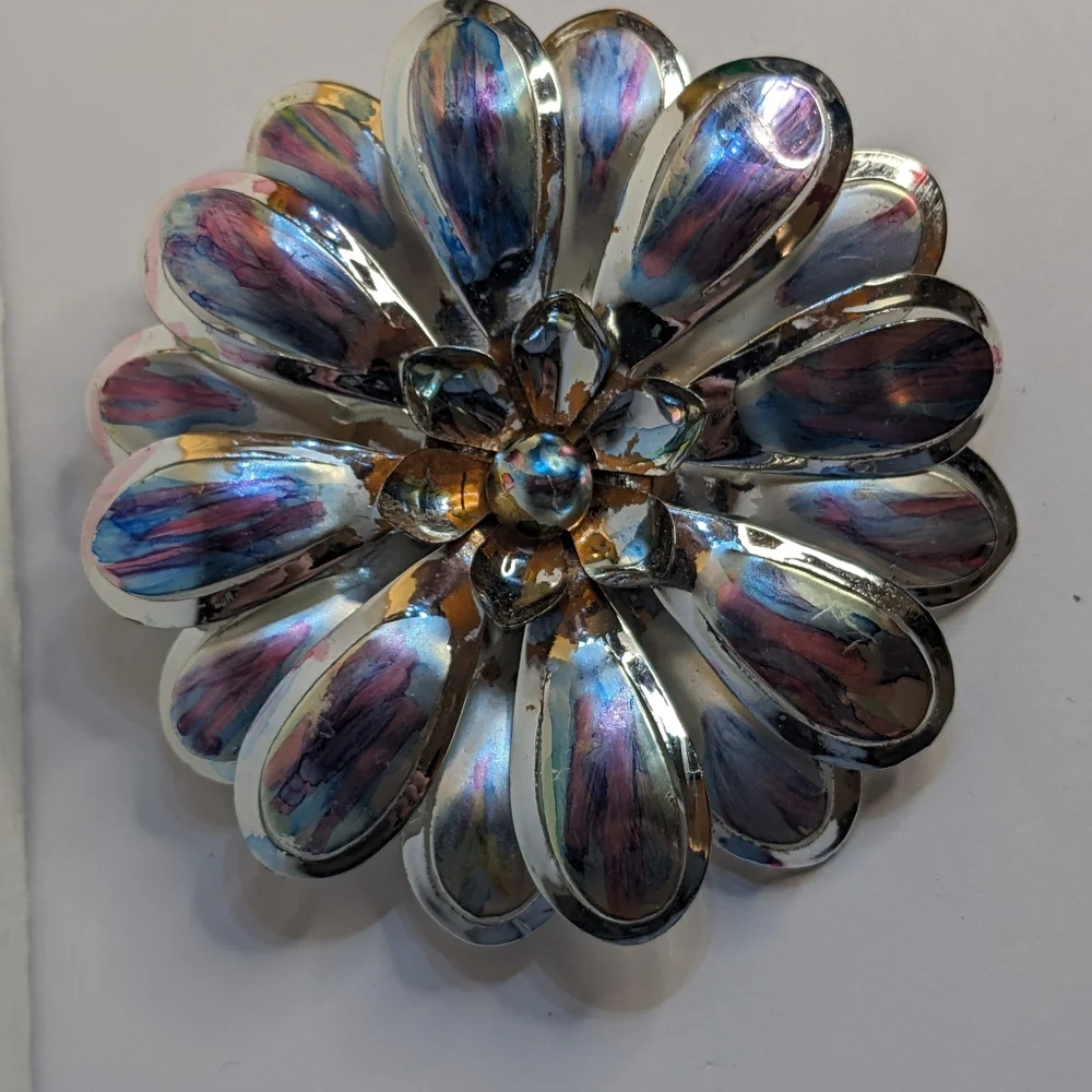 Vintage 1960s Mod Flower Brooch – Lightweight‎ 3